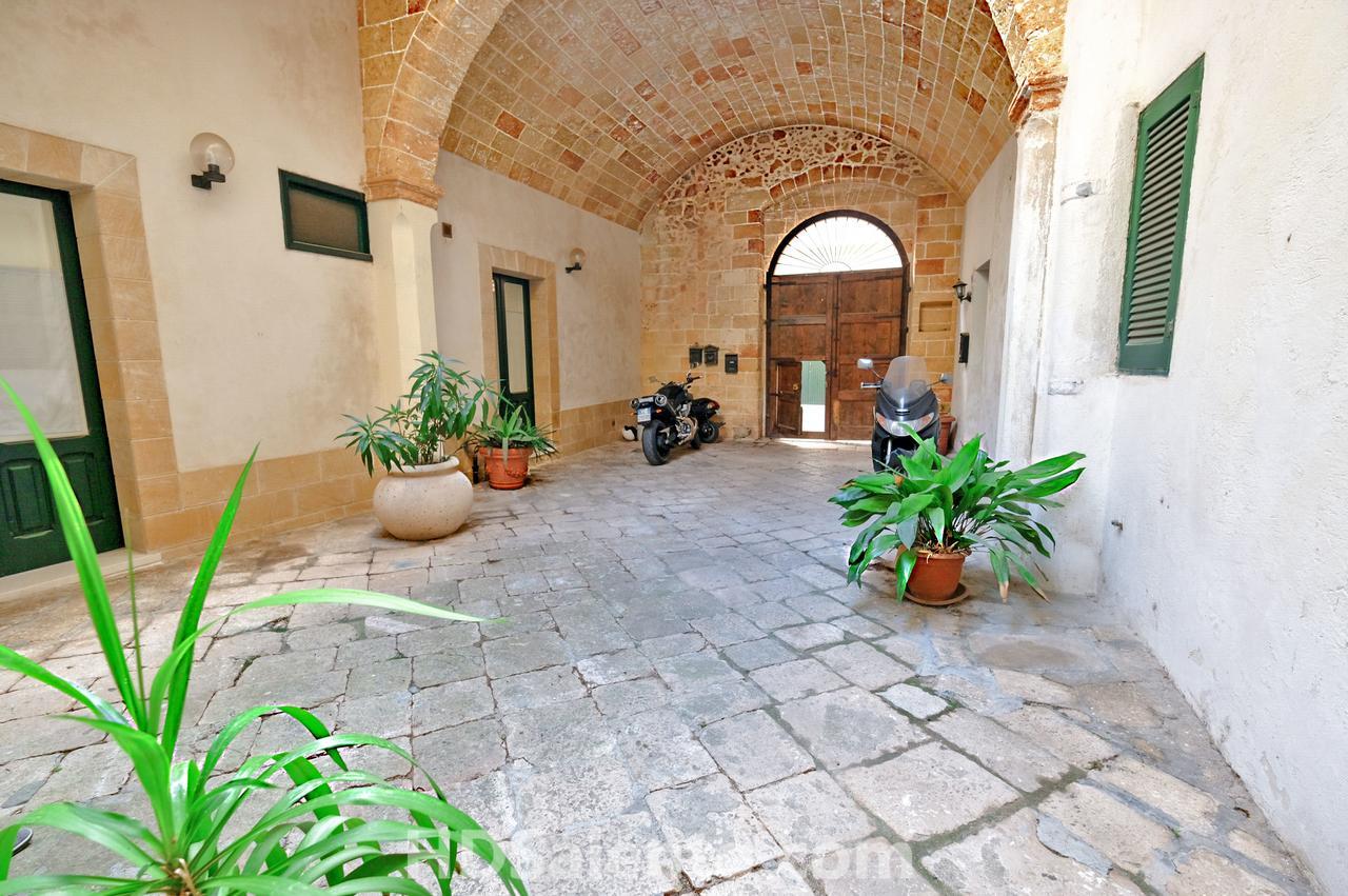 Ferienwohnung L'Atelier Di Barbara Alessano Exterior foto